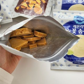 딜라이트 프로젝트  달콤한 눈꽃 간식세트( 눈꽃 솜사탕 / 레몬라임 솜사탕 / 달고나 총 7EA+스마트톡 증정) — 5점을 준 리뷰어가 2022년 5월 올린 사용 사진