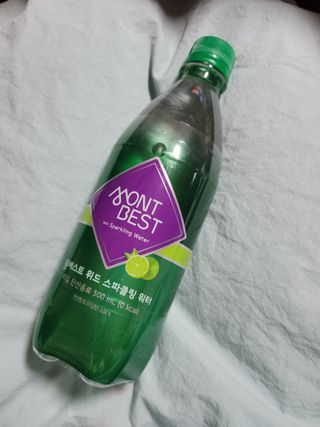 몽베스트 Montbest with Sparkling water Lime20병 — 5점을 준 리뷰어가 2022년 12월 올린 사용 사진
