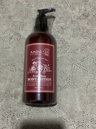 아미니 플라워테라피 바디로션  500ml 시리즈 — 5점을 준 리뷰어가 2021년 1월 올린 사용 사진