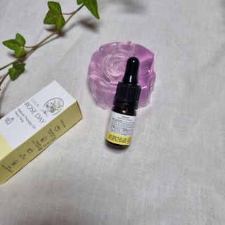 라라로즈데이 시즌2 천연 아로마오일 Y존 케어 속옷향수 이너퍼퓸 5ml  여성의 자존감을 UP시키자 — 4점을 준 리뷰어가 2021년 8월 올린 사용 사진