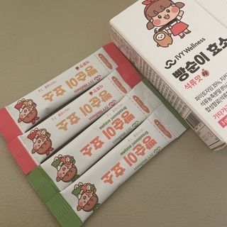 아이비웰니스 빵순이 효소 키위맛 7포 + 석류맛 7포 (총 14포, 2주분) — 3.5점을 준 리뷰어가 2022년 10월 올린 사용 사진