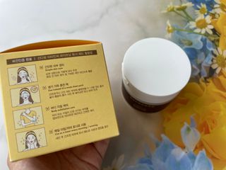 산다화 비타민씨 화이트닝 토너 패드 — 5점을 준 리뷰어가 2023년 9월 올린 사용 사진