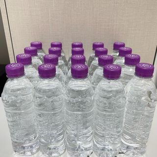 몽베스트 [MONTBEST]위드어스 500mL 20병 — 5점을 준 리뷰어가 2022년 11월 올린 사용 사진