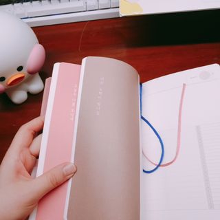 응원과 위로가 필요한 당신에게  리훈 하고싶은말 스터디 플래너 — 5점을 준 리뷰어가 2021년 4월 올린 사용 사진