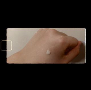 [NEW 탄력유턴 아이크림] AHC 유스 래스팅 리얼 아이크림 포 페이스 — 4.5점을 준 리뷰어가 2021년 2월 올린 사용 사진