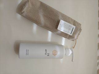 AYU25[아유트웬티파이브]피부 진정, 보습 와일즈 로즈 바디워시 — 5점을 준 리뷰어가 2021년 4월 올린 사용 사진