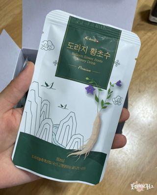 K-doraji K도라지 황초수 목에좋은 도라지 음료 80ml*7봉 — 4.5점을 준 리뷰어가 2022년 7월 올린 사용 사진