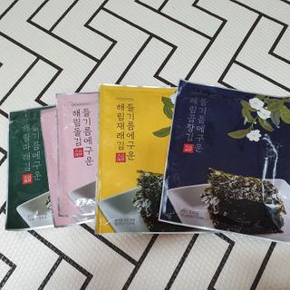 [해림맛김] 들기름에 구운 바삭바삭 김 4종 세트 + 1종 랜덤발송 총5개입 — 5점을 준 리뷰어가 2021년 2월 올린 사용 사진