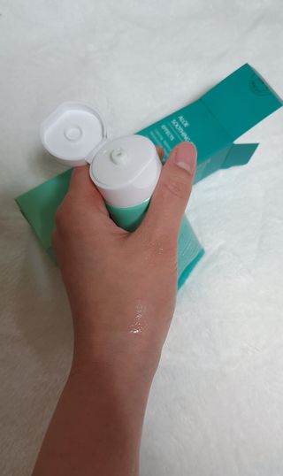 김정문알로에 큐어 큐어 맥시 알로에베라 겔 크림 — 5점을 준 리뷰어가 2021년 3월 올린 사용 사진
