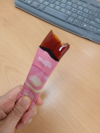 [인디닥터] 면역 생생 핑크 이뮨 젤리 — 5점을 준 리뷰어가 2022년 4월 올린 사용 사진