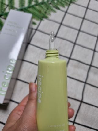 아이레시피 마일드시카 브라이트닝 업 선스크린 SPF50+ PA++++ — 5점을 준 리뷰어가 2023년 6월 올린 사용 사진