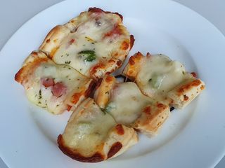 [푸딩팩토리] 싱글팩토리 피도그 100g x 3ea (불고기/콤비네이션/핫치킨) — 5점을 준 리뷰어가 2022년 9월 올린 사용 사진
