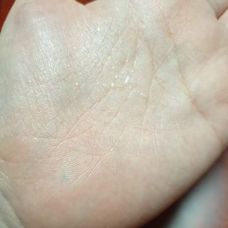 닥터리진 퍼퓸드  바디오일 미스트 앰플 150ml — 5점을 준 리뷰어가 2022년 7월 올린 사용 사진