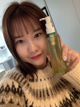 스킨큐어 산다화 순한 클렌징 동백 오일 200ml — 5점을 준 리뷰어가 2023년 3월 올린 사용 사진