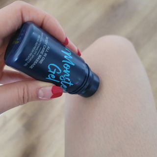 [바록스] 류현진 올인원 바디릴렉싱 몬스터겔 50ml — 5점을 준 리뷰어가 2021년 4월 올린 사용 사진