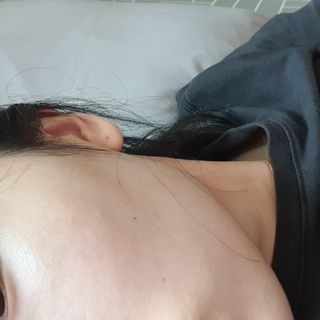 건강누리인터내셔날 카멜레오나 마스크 스틱팩 미네랄부스터 [2종 SET] 샤이닝라이즈(피부톤UP)/톡스릴리프(피부진정) — 4점을 준 리뷰어가 2022년 7월 올린 사용 사진