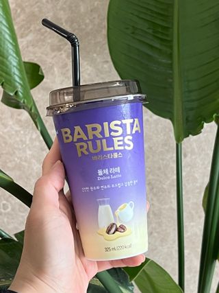바리스타룰스 돌체 라떼 — 5점을 준 리뷰어가 2023년 4월 올린 사용 사진