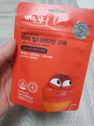 [푸름웰니스] 라바 멀티비타민 구미 36g — 5점을 준 리뷰어가 2022년 1월 올린 사용 사진