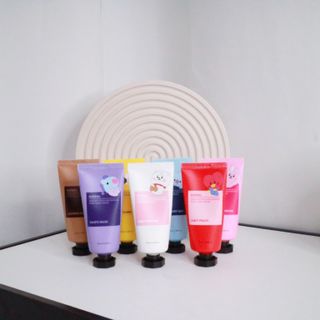 쿤달 BT21 시어버터 앤 마카다미아 퓨어 핸드크림 50ml 7구 기프트 세트 — 5점을 준 리뷰어가 2021년 3월 올린 사용 사진