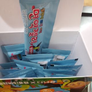 다나음 셀렌에 빠진 아연면역젤리 열대과일맛+사과맛 — 5점을 준 리뷰어가 2023년 1월 올린 사용 사진