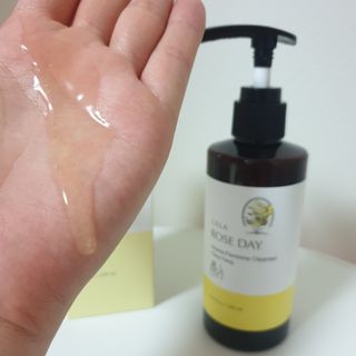 라라로즈데이 시즌2 여성청결제 200ml 아로마 페미민 클렌저, 독일더마인증 — 5점을 준 리뷰어가 2021년 8월 올린 사용 사진