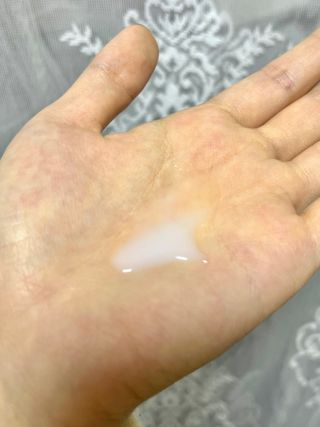 리더스코스메틱 리더스 카밍 바이오틱스 에센스 워터 — 5점을 준 리뷰어가 2021년 12월 올린 사용 사진