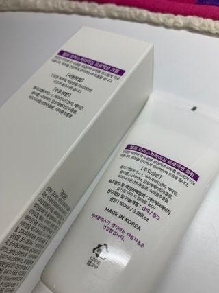 셀프 모이스처라이징 프로텍션 크림 셀프 모이스처라이징 프로텍션크림 — 5점을 준 리뷰어가 2022년 4월 올린 사용 사진