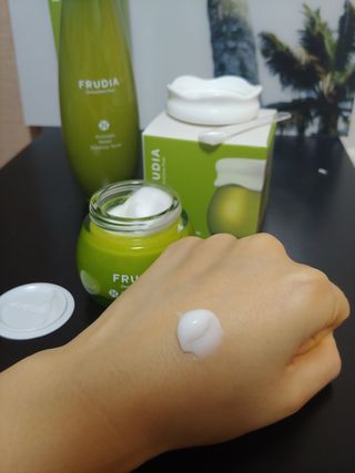 [후르디아] 민감피부 안심, 아보카도 토너+크림 세트 — 5점을 준 리뷰어가 2021년 3월 올린 사용 사진