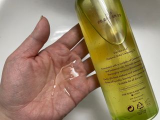 스킨큐어 산다화 순한 클렌징 동백 오일 200ml — 5점을 준 리뷰어가 2023년 3월 올린 사용 사진