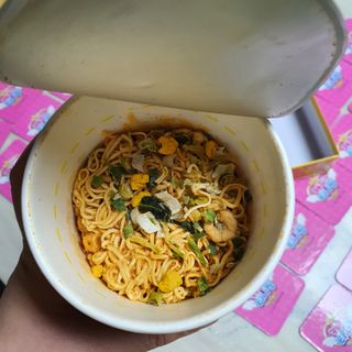 NISSIN 닛신 컵누들  4종 - 씨푸드오리지날, 씨푸드 스파이시, 씨푸드 커리, 씨푸드 XO소스 — 5점을 준 리뷰어가 2021년 12월 올린 사용 사진