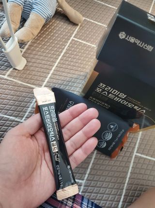 서울약사신협_프리미엄포스트바이오틱스골드_5g x 50포 — 5점을 준 리뷰어가 2021년 1월 올린 사용 사진