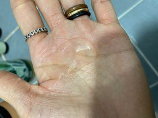 비어멕 독일맥주효모 천연탈모샴푸 — 4점을 준 리뷰어가 2021년 1월 올린 사용 사진