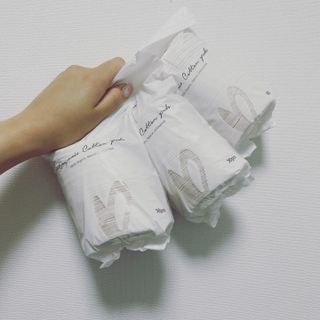 디어엘로디 무표백 021패드  12개세트 — 5점을 준 리뷰어가 2022년 8월 올린 사용 사진