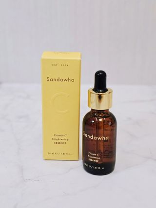 스킨큐어 산다화 비타민c 화이트닝 에센스 30ml — 4.5점을 준 리뷰어가 2023년 9월 올린 사용 사진