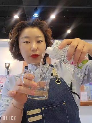 남홈 코코넛워터 주스 100퍼센트 — 5점을 준 리뷰어가 2021년 4월 올린 사용 사진