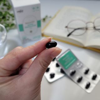 네이처셋 루테인 아스타잔틴 캡슐 1개월분 — 5점을 준 리뷰어가 2021년 7월 올린 사용 사진