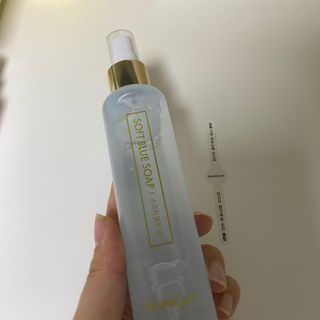 멈칫 X 최준 헤어 앤 바디미스트 소프트블루솝, 마젠타레이디 2종 — 5점을 준 리뷰어가 2021년 8월 올린 사용 사진