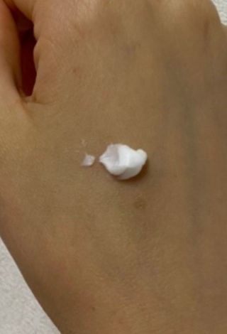 버텍스넘버원 버텍스 넘버원 햄프씨드오일 핸드밤, 바디크림 — 5점을 준 리뷰어가 2022년 3월 올린 사용 사진