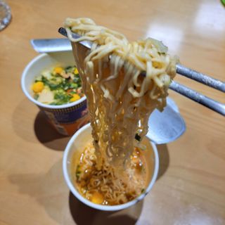 NISSIN 닛신 컵누들  4종 - 씨푸드오리지날, 씨푸드 스파이시, 씨푸드 커리, 씨푸드 XO소스 — 4점을 준 리뷰어가 2023년 1월 올린 사용 사진