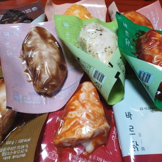 바르닭 소스품은 닭가슴살 7종 & 티몬한정판매 2종 세트 총 9팩 — 5점을 준 리뷰어가 2021년 12월 올린 사용 사진