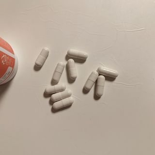 프리마인 성큼다가온 봄, 이너뷰티를 챙겨야 피부도 화사하게, 컨디션도 활기차게. 흡수율을 높인 고효율 비타민. — 5점을 준 리뷰어가 2022년 12월 올린 사용 사진