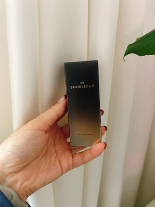 수려한 더블랙세럼 15ml — 3.5점을 준 리뷰어가 2022년 3월 올린 사용 사진
