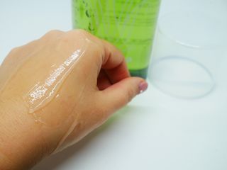 프리 [닥터문] 프리미엄 알로에베라 시카 수딩젤 1000ml — 5점을 준 리뷰어가 2024년 12월 올린 사용 사진