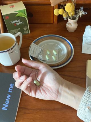 클린24시간 지중해로 쏙빠지다 1SET (800mg*60정) — 5점을 준 리뷰어가 2022년 10월 올린 사용 사진