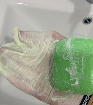 바나다바디케어 때잡이 알프레도 때비누 100g 기획세트 — 3.5점을 준 리뷰어가 2021년 9월 올린 사용 사진