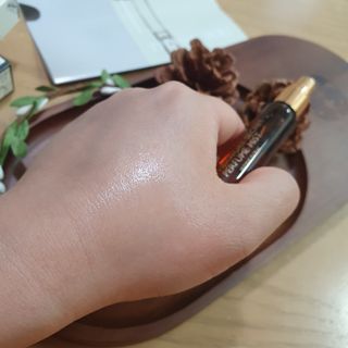 브에노 마더워트 시크릿 퍼퓸 미스트 — 4점을 준 리뷰어가 2021년 6월 올린 사용 사진