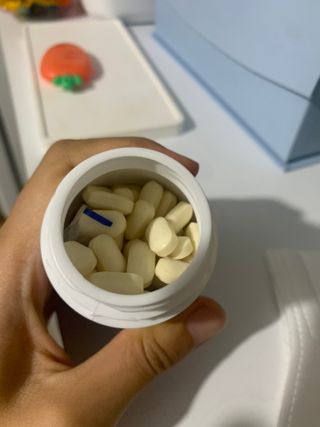 프리마인 평생 써야하는 관절의 건강을 위한 완벽설계 솔루션 관절n마디케어 플러스 120정 — 4.5점을 준 리뷰어가 2022년 10월 올린 사용 사진