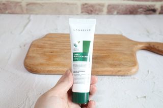 랑벨 랑바이오 블랙 시카 크림 50ml(블랙비 프로폴리스, 시카 4종, 판테놀 10 함유) — 5점을 준 리뷰어가 2022년 3월 올린 사용 사진