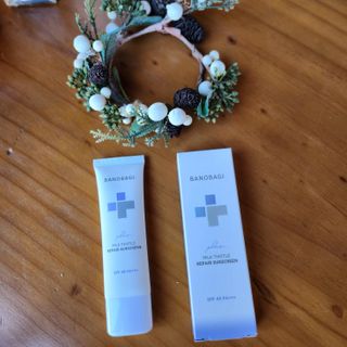 바노바기 코스메틱 바노바기 밀크씨슬 리페어 시카 선스크린 플러스 50ml — 5점을 준 리뷰어가 2023년 2월 올린 사용 사진