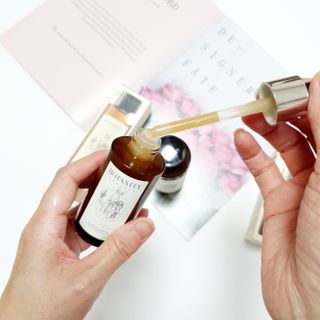 [패키지리뉴얼]보타니티 진정 결케어 플라본 부스터 210ml / 플라본 세럼 50m — 5점을 준 리뷰어가 2022년 5월 올린 사용 사진